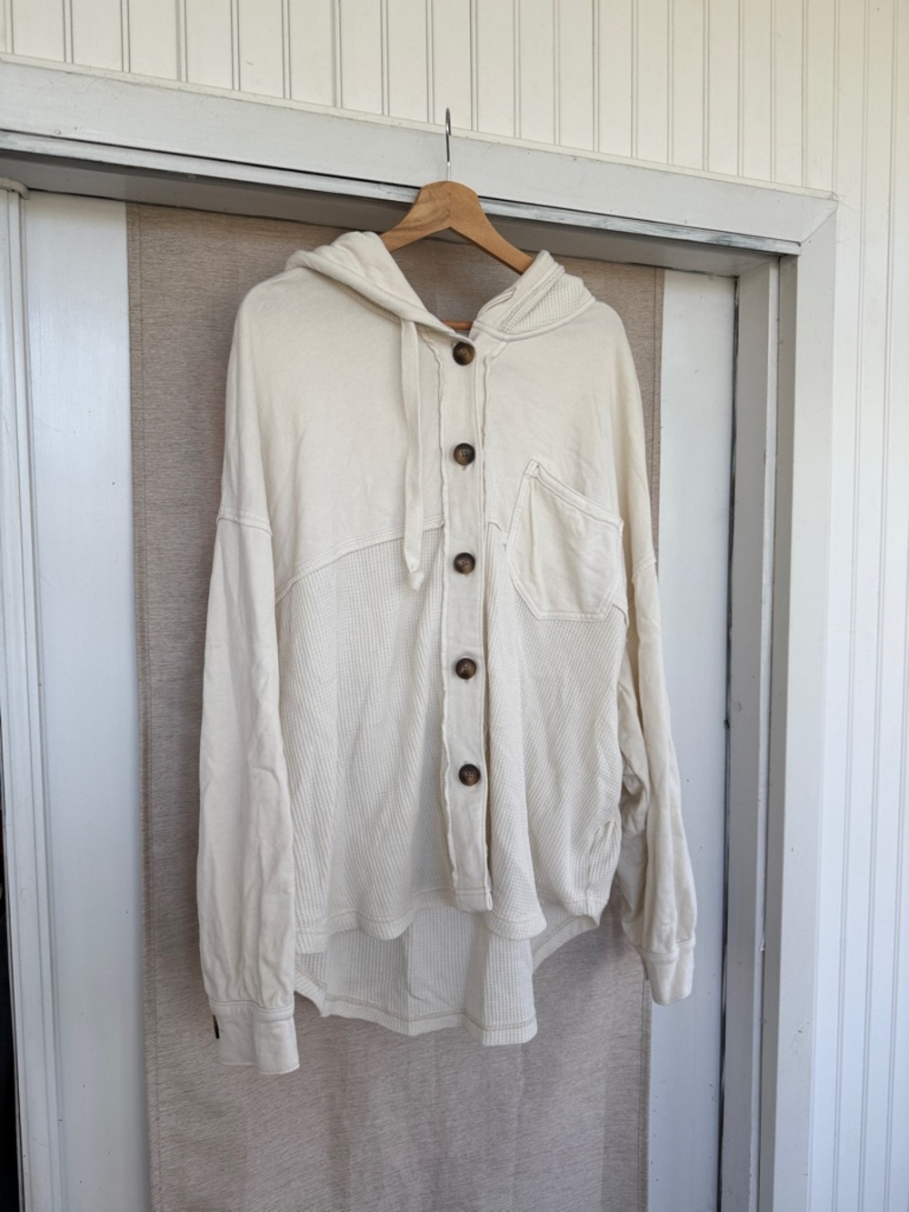 American Eagle Button Up Sweatshirt